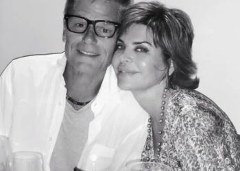 Harry Hamlin and Lisa RinnaCredit: Lisa Rinna/Instagram
