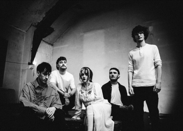 Love Rarely release new music video for 'Severed'