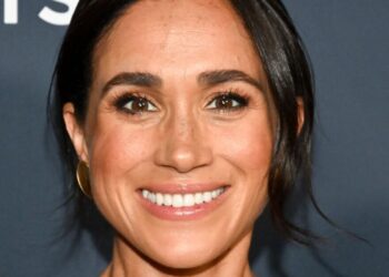 Meghan Markle issues apology after crashing TikTok video | Royal | News