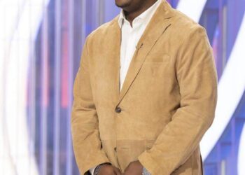 Daniel Stallworth, a music teacher from Moss Point, advanced to the next round of competition on the season premiere of American Idol.