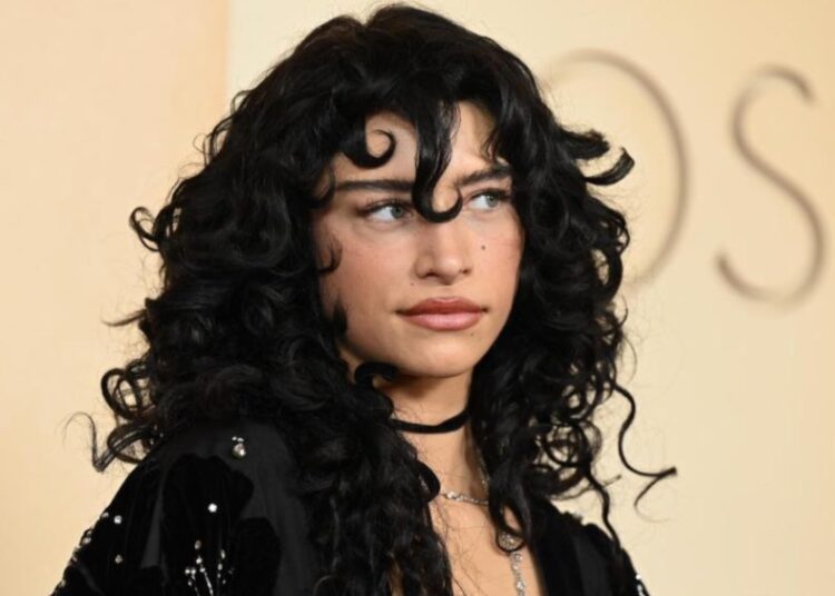 Odessa A'zion Brings Her Wild Curls to the 2026 Oscars