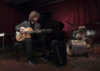 Jazz guitarist Pat Metheny and his latest band, Side-Eye III+, will be at the Lexington Opera House.