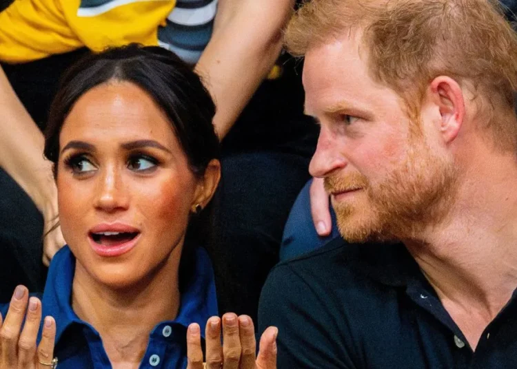 Prince Harry, Meghan Markle offer to help Beatrice, Eugenie | Gallery