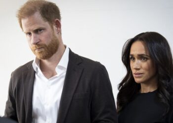 Prince Harry and Meghan Markle’s team blasted for doing a ‘bad job’ | Royal | News