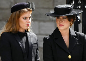 Princess Beatrice and Princess Eugenie in 2022Credit: Tim Rooke/Shutterstock