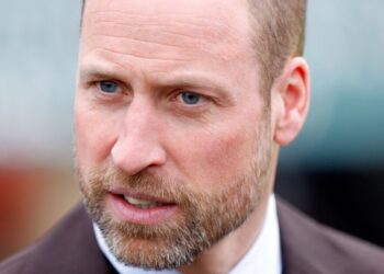 Prince William sparks fan frenzy as he teams up with Princess Anne | Royal | News
