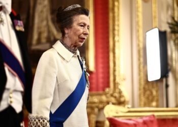 Princess Anne shocks royal fans wearing 57 year old gown | Royal | News