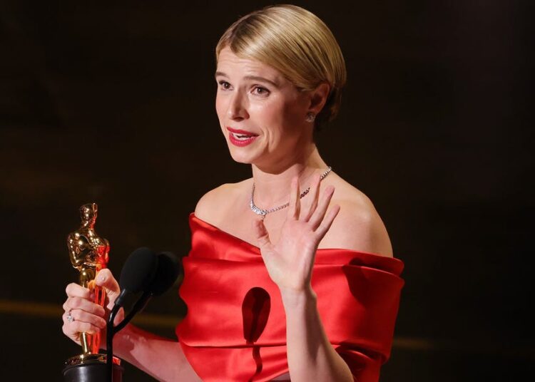 Read Jessie Buckley's Full Best Actress Oscar Speech