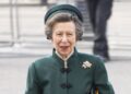 Real reason Princess Anne dodged kiss from Princess Kate | Royal | News
