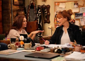 JoAnna Garcia Swisher reunites with Reba McEntire on 'Happy's Place' in 2026Credit: Casey Durkin/NBC
