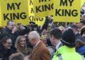 Royal family outing takes surprising turn in loud reaction