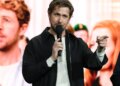 Ryan Gosling celebrates Eva Mendes' birthday on 'The Tonight Show'