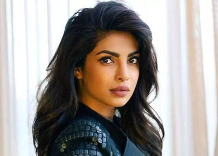 SRK, Alia Bhatt and others; meet Indian presenters at international awards