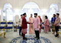 S’pore ministers visit Johor royal family Hari Raya Open House, discuss ways to enhance cooperation