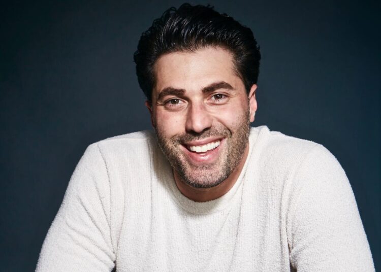 Comedian Adam Ray is the marquee headliner for Anaheim's "Stand Up, Chow Down" fetsival.