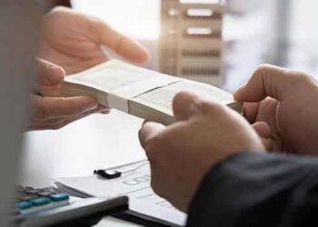 borrow-money-loan-lend-creditor-business-news
