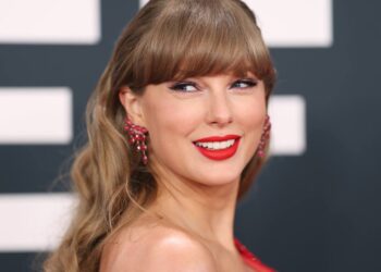 Taylor Swift Unveils 'Elizabeth Taylor' Music Video