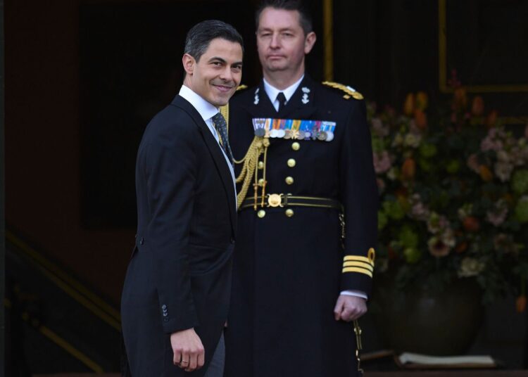 The Dutch ruling elite, its royals, and the war against Iran