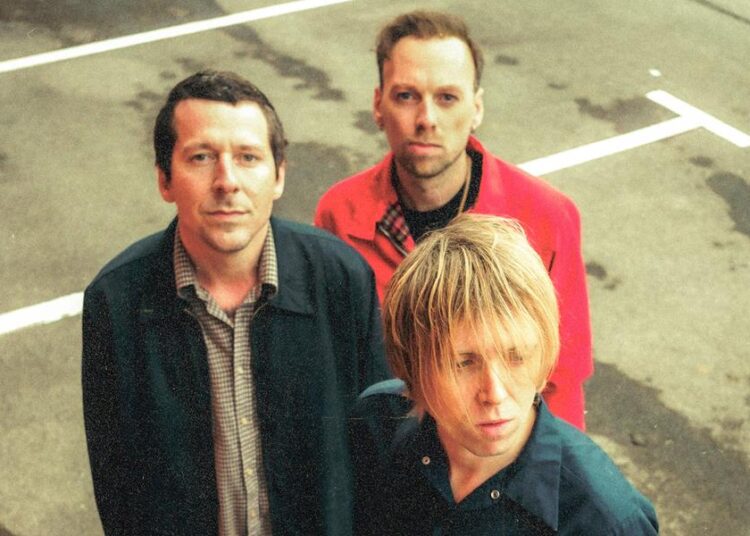The Xcerts release new music video for 'in your eyes'