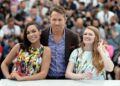 Ryan reynolds Rosario Dawson and Mireille Enos cannes