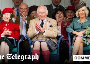 There are only three royals to whom I’d curtsy