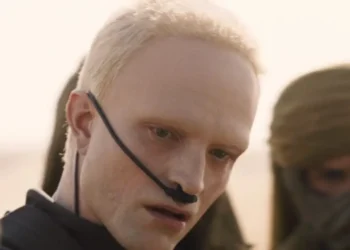 Robert Pattinson as Scytale in Dune 3 (Warner Brothers)