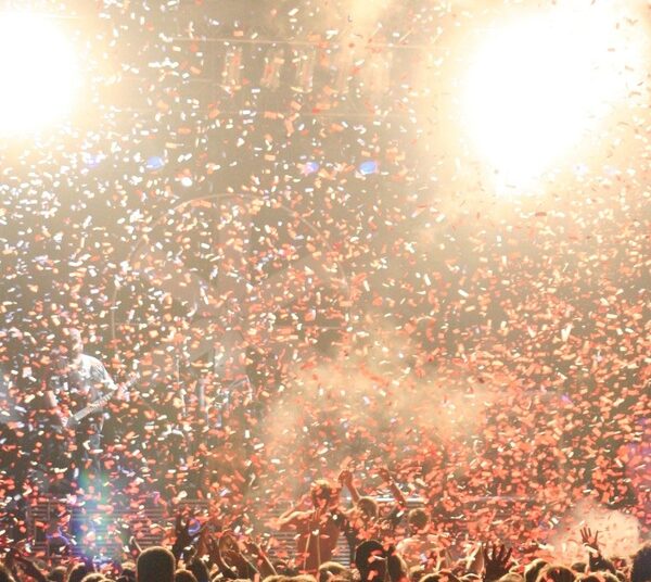 Tour Clues, New Music Hype