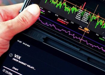 US5380341090) Faces Bifurcated Risks Amid DOJ Settlement and