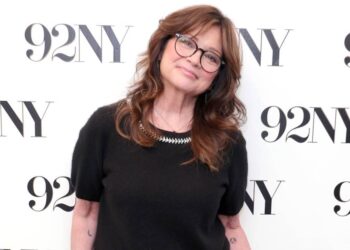 Valerie Bertinelli Says Her Breasts Are Deformed After Surgery