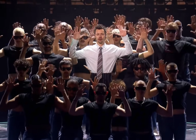 Watch: Harry Styles Blows Away the Brit Awards with Theatrical Version of New Song, "Aperture," Very Very David Byrne