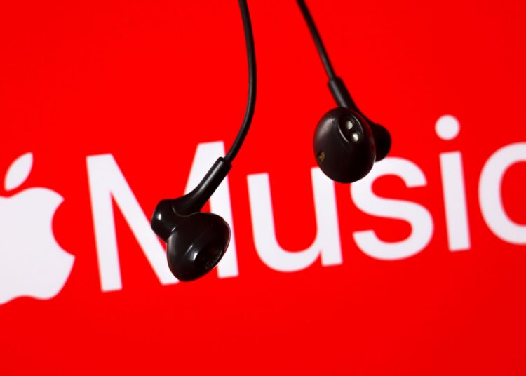 “We believe labels and distributors must take an active role in reporting”: Apple Music announces new tagging system for AI-generated music