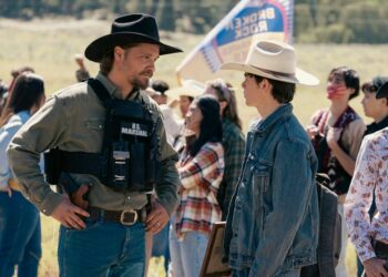 piya wiconi kayce dutton reunites with an old seal teammate and aids his marshal unit in hunting down a bomber targeting broken rock reservation. the trail leads to a dangerous encounter with an armed anti government militia on the series premiere of marshals, sunday, march 1 (8:00 9:00 pm, et/pt). pictured (l r): luke grimes as kayce dutton and brecken merrill as tate dutton. photo: sonja flemming/cbs ©2025 cbs broadcasting, inc. all rights reserved.