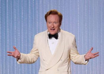 Viewership dipped to a four-year low, but online engagement surged, highlighting a major shift in how audiences experience Hollywood’s biggest night.MEGA