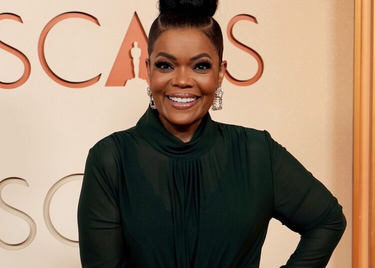 Yvette Nicole Brown on Community Movie Update at Oscars 2026