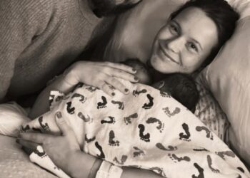 ‘Duck Dynasty’ John Luke Robertson & Wife Mary Kate Welcome Twins