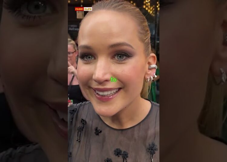 Jennifer lawrence real life #jenniferlawrence #celebrity