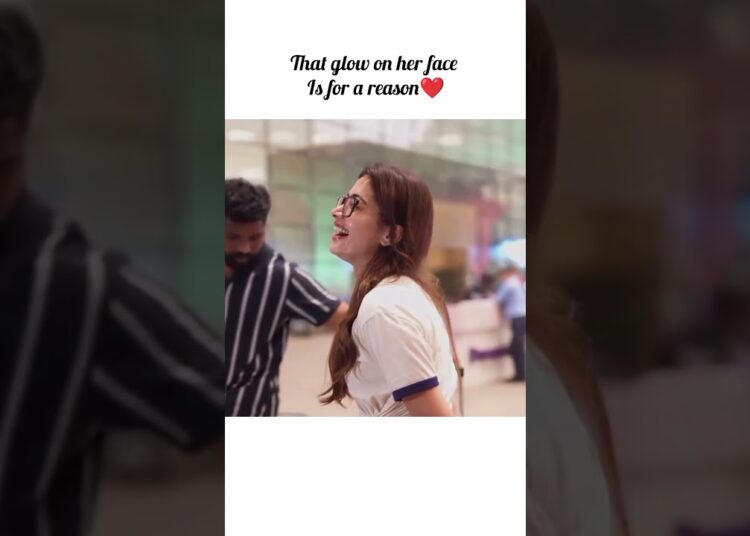 💓,#rashmikamandanna #bollywood #celebrity#airportlook# #bollywoodsongs # @velvetvibes_tj2 .
