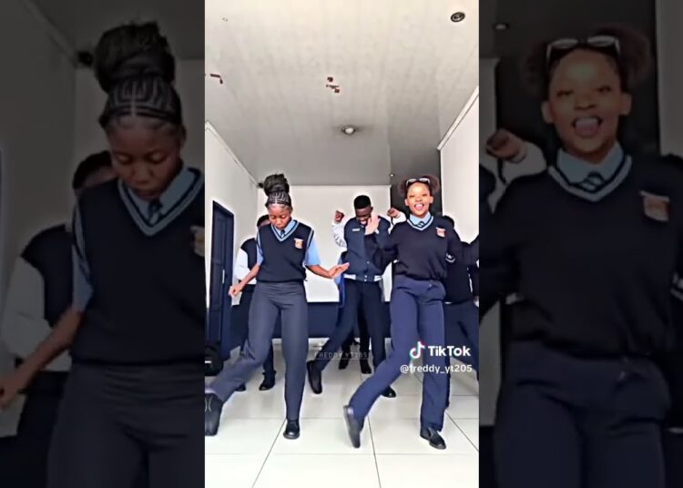 #fypシ゚viral #amapiano #music #dance #viralvideo #music #trending #amapianodance