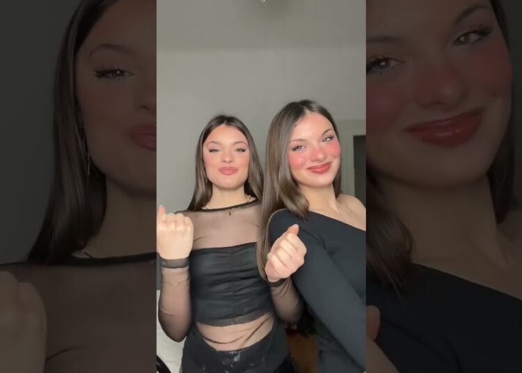 Stasera aggiornamento gossip e gelato -)🥰: #shorts #short #Martina e Giulia