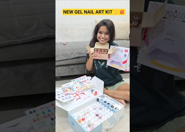 New GEL NAIL ART KIT ✨️💥 #shorts #minivlog #ashortaday #tranding #vlog #diy #nails #craft #funny