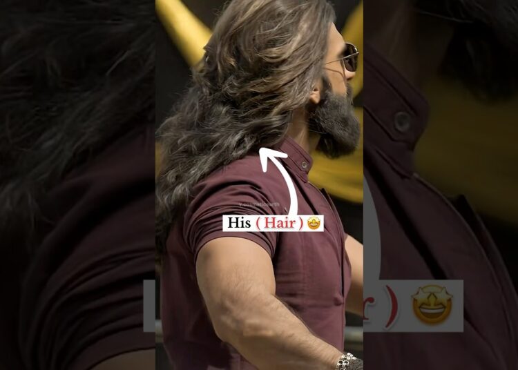 Check comment for the secret🤫#shorts #ranveersingh #dhurandhar #celebrity #haircare#bollywood