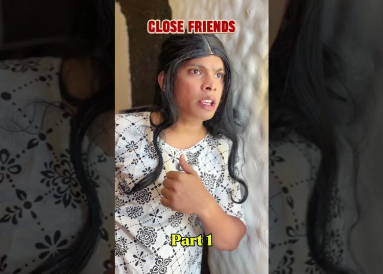 Close friends 🤣🔥 | #samosamookka #comedy #trending #friends #love #college #mother #gossip #shorts