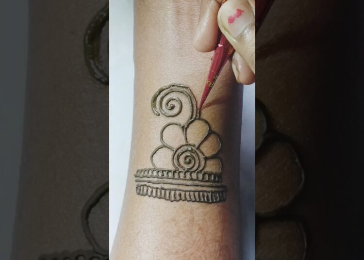 Mehndi design. #shortvideo #mehndi #artist