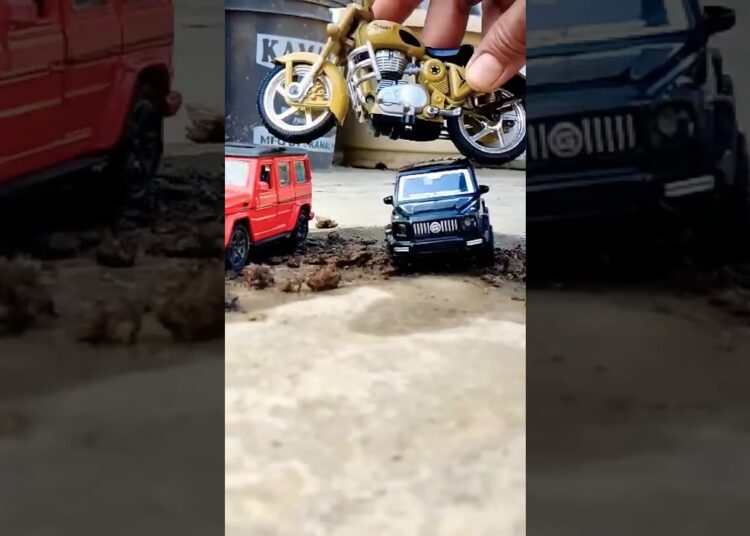 Royal Enfield Bullet 350 stunt Classic Himalayan offroad Pro रॉयल एनफील्ड बुलेट स्टंट #bikestunt