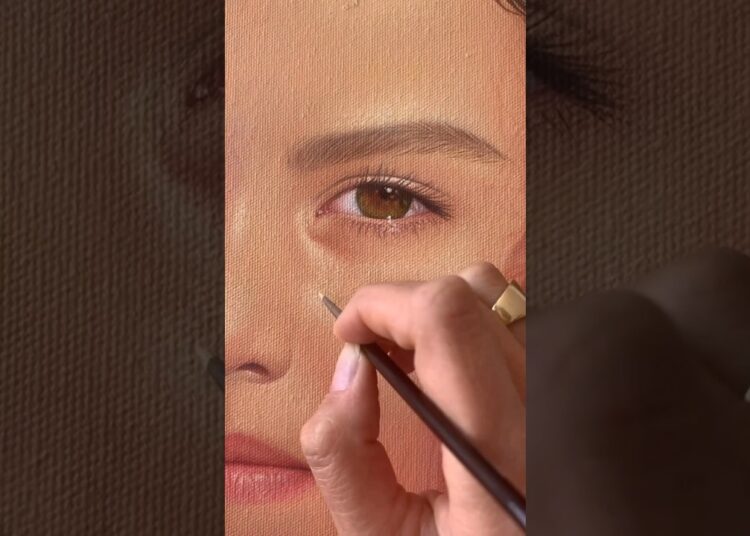 Artist @artiste_salvador #hyperrealistic #painting #realisticart #artmovement #creativeart #artist