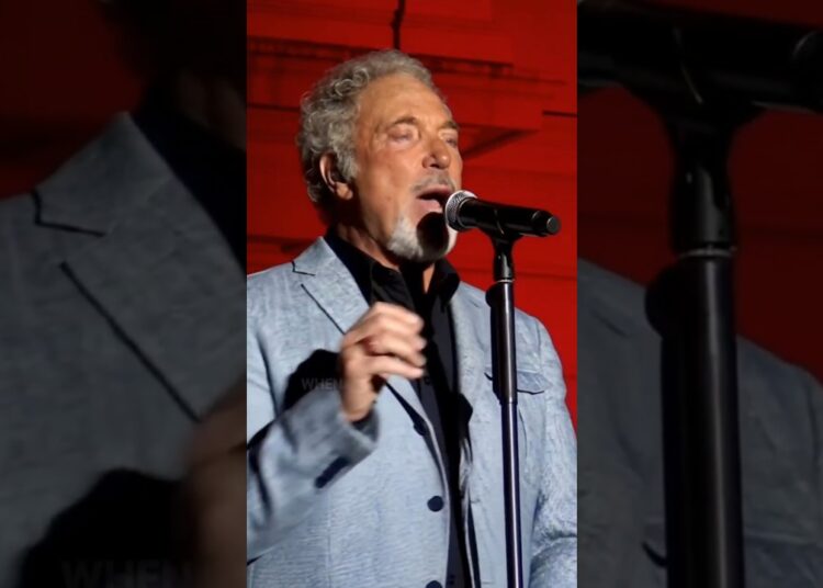 Tom Jones – Delilah | 1968 | #80smusic #classic #music #lovesong