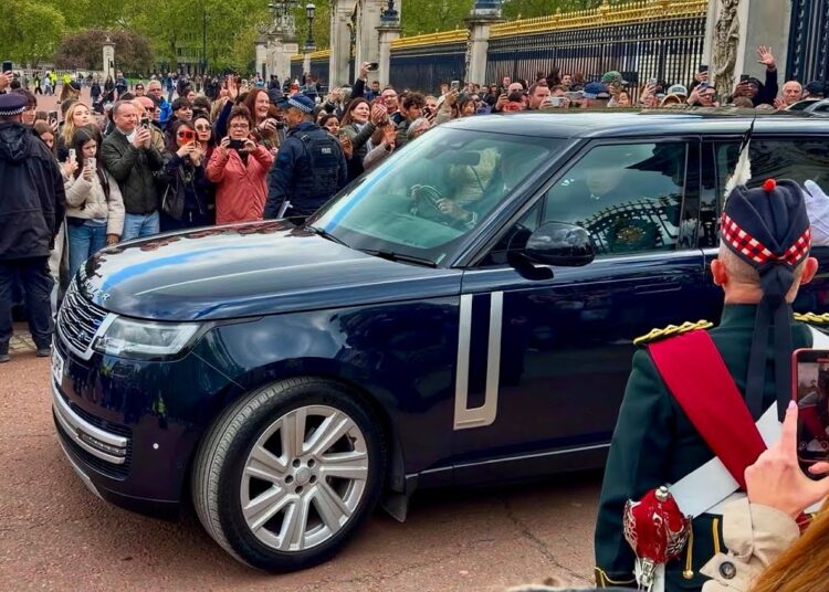 Royal Sighting: Prince William and Princess Catherine Arrive and Depart Buckingham Palace