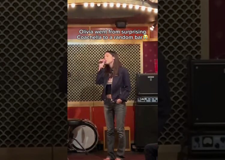 the difference of Olivia Rodrigo’s performance places😭 #celebrity