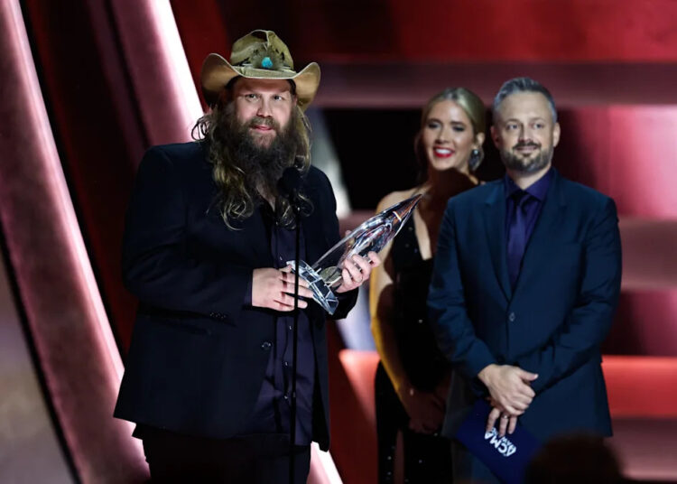 Nov 8, 2023; Nashville, TN, USA; Chris Stapleton receives his Male Vocalist of the Year award during the 57th Annual Country Music Association Awards in Nashville, Tenn., Wednesday, Nov. 8, 2023. Mandatory Credit: Wade Payne-USA TODAY NETWORK