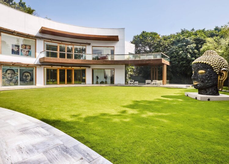 Shalini Passi's palatial home is tucked into the lush lanes of the Golf Links neighbourhood in New Delhi.